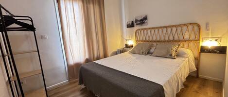 4 bedrooms