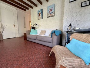 TV - Comfortable family apartment - 4 guests (Saint-Pierre-d'Oléron)