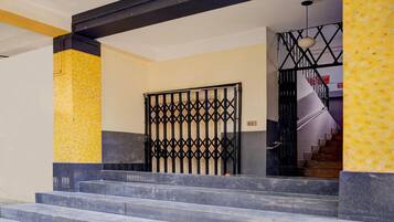 House | Reception