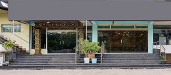 Deluxe Subbareddy Hospital Rama Royal