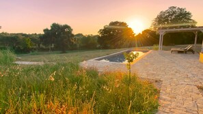 Outdoor pool - Luxury private condo for 2 w/pool in Apulian hills. Only 15 mins from beach! (Puglia)