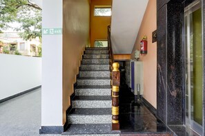 Exterior detail - Deluxe OYO Hotel O GT Road Nellore (Nellore)