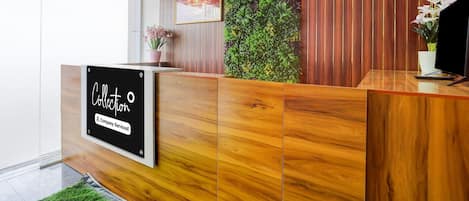 House | Reception