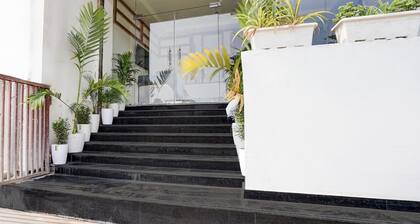 Premiumhotel Shikha Continantal
