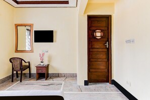 House - Super Deluxe Room Hotel O Lenin Sarani (Kolkata)
