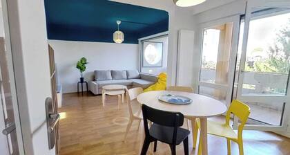 Private Room in Shared Apartment - Villeurbanne