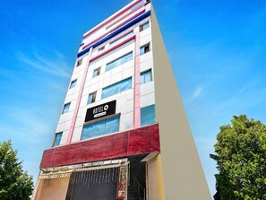 House | Exterior - Hotel O Besant Road (Vijayawada)