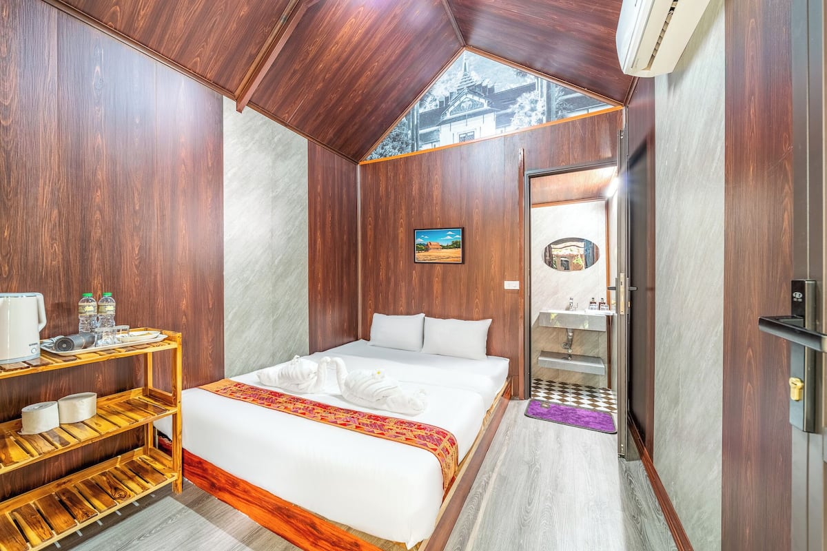 ห้องซูพีเรียดับเบิล, วิวสวน | Wi-Fi ฟรี, ผ้าปูที่นอน