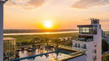 Superior Double Room, Garden View | Pool