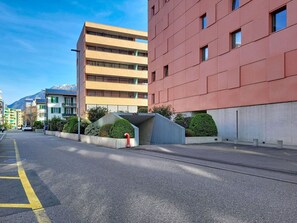 Exterior - Cosy apartment for 4 guests with WIFI, TV, terrace and panoramic view (Locarno)