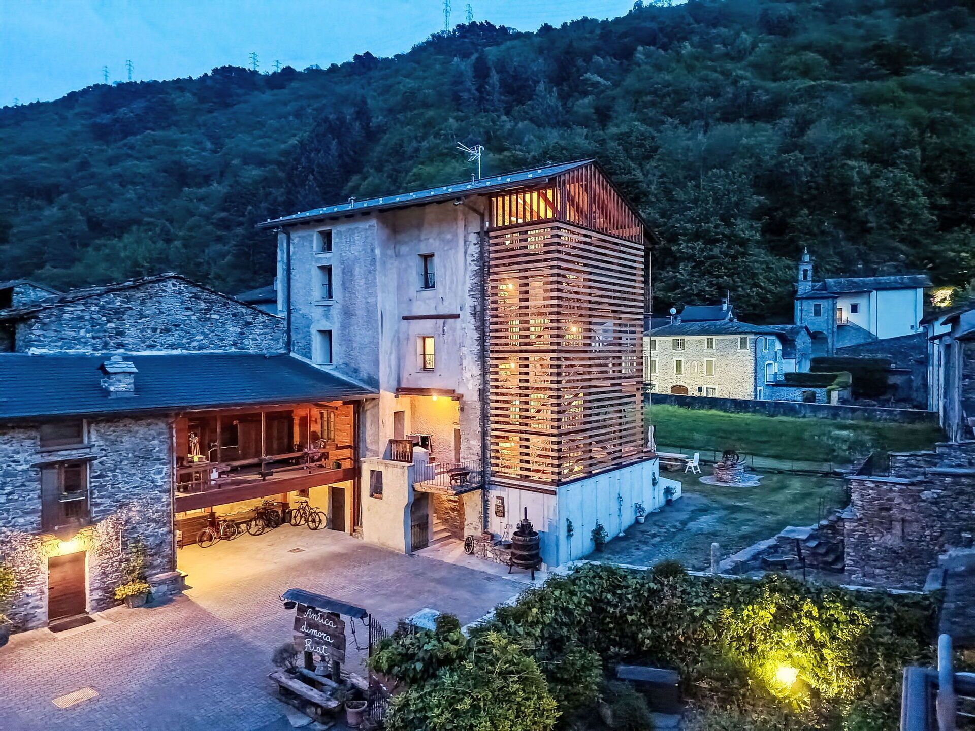 Extérieur