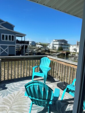 Property grounds -  4-bedroom house in Holden Beach with Beach Access directly across the street! (Holden Beach)