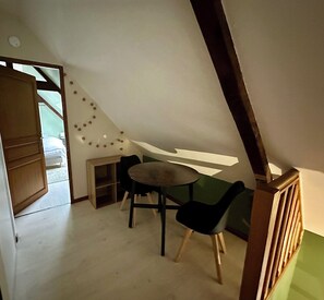 Interior - Gite in a farmhouse with terrace and jacuzzi (Thiembronne)