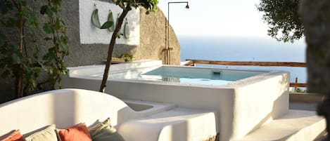 Premium tweepersoonskamer, uitzicht op zee | Terras