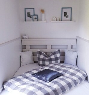 Room - Vrbo Property (Basedow)