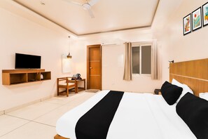 House | 1 bedroom - Super Deluxe Room Veridian Inn (Lucknow)
