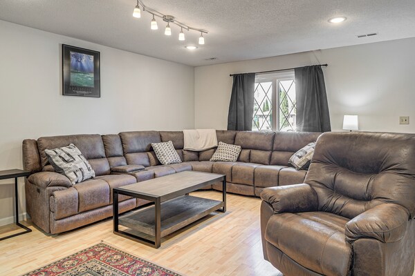 Explore Lincoln! Pet-friendly Retreat W/ Patio - Branched Oak State Recreation Area, Raymond