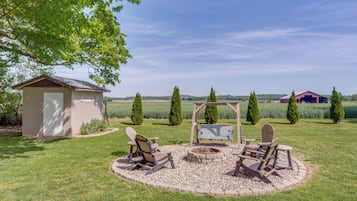 House (3 Bedrooms) | Front of property