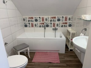 Apartment | Badezimmer | Haartrockner