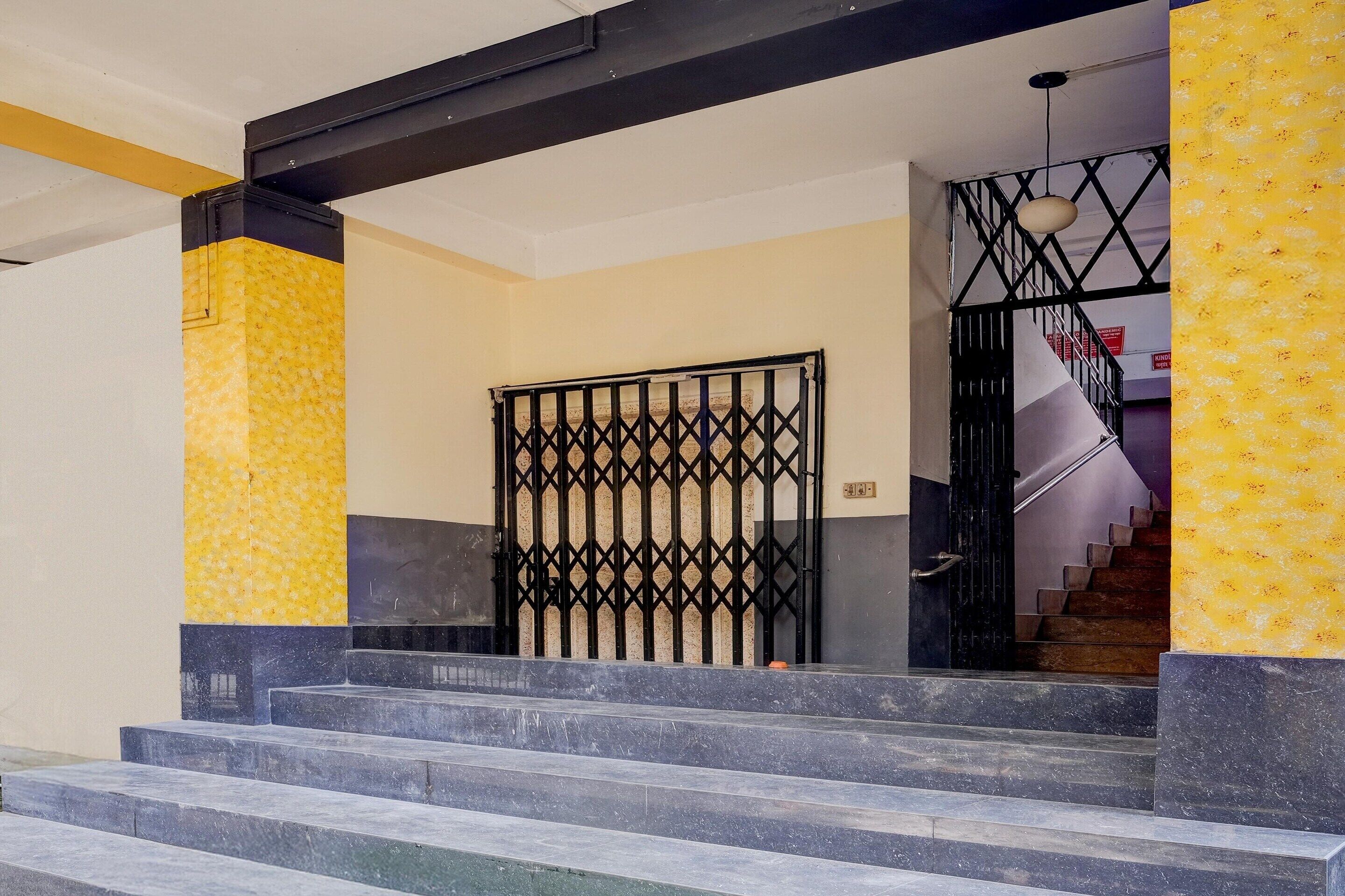 House | Reception