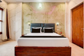 1 bedroom - Deluxe Chandigarh Near Pec-pgi-pu Hotel Paradise (Kharar)