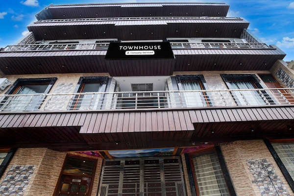 豪华昌迪加尔靠近Pec-pgi-pu的天堂酒店 - 昌迪加爾