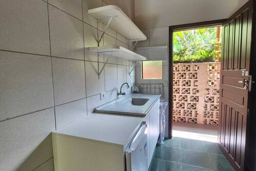 Suite Supérieure, balcon, vue piscine | Cuisine privée