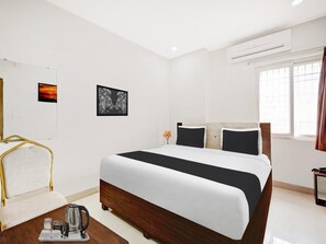 1 bedroom - Super Deluxe Room Dabagardens (Visakhapatnam)