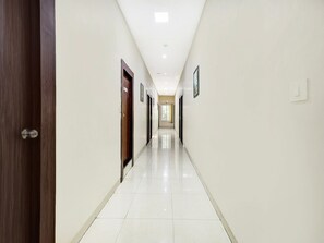 House | Interior - Super Deluxe Room Dabagardens (Visakhapatnam)
