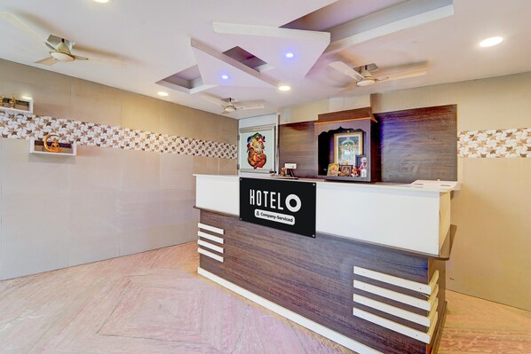 House | Reception