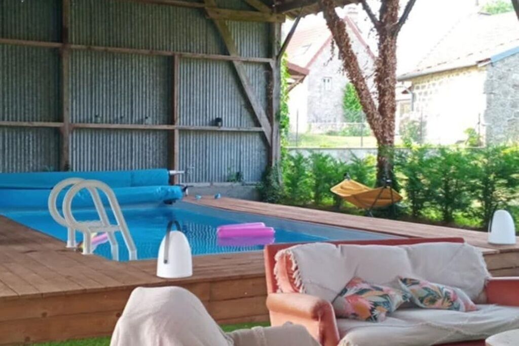 Indoor pool, outdoor pool