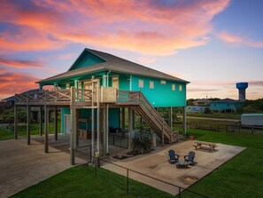 House, 3 Bedrooms | Exterior - Heaven's Song 3 Bedroom Home (Port Bolivar)