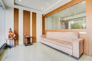 Casa | Lobby