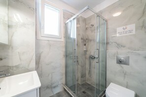 Deluxe-Apartment | Badezimmer