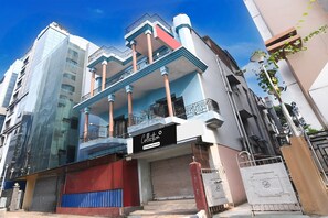 House | Exterior - Saver Single A&M Regency (Bidhannagar)