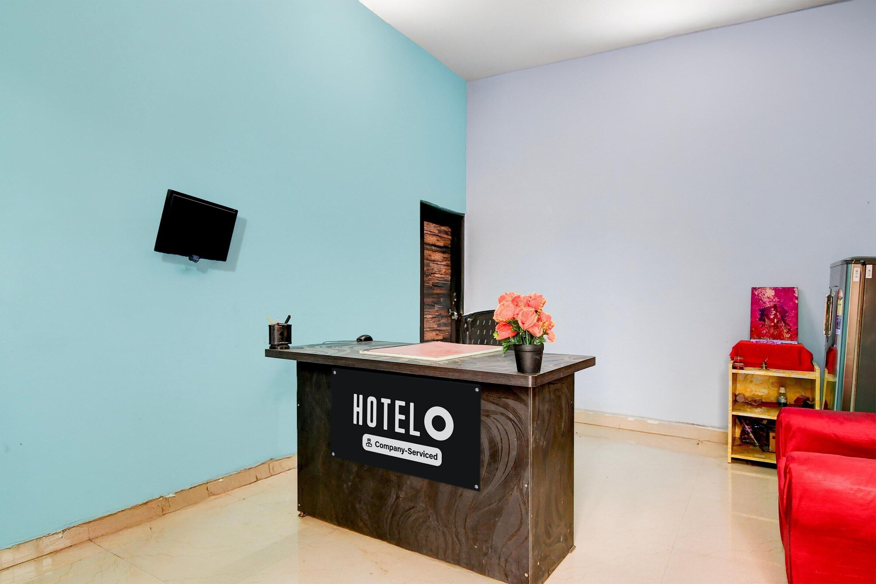 House | Reception