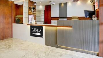 House | Reception