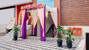 Rumah | Resepsionis