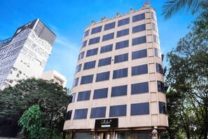 House | Exterior - Super Collection O Andheri (Mumbai)