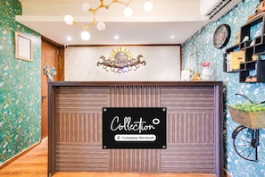 House | Reception - Super Collection O Andheri (Mumbai)