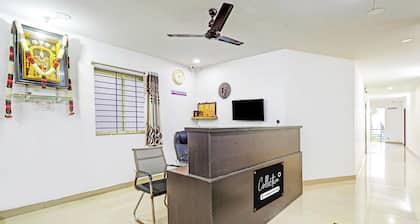 Deluxe Vanamthopu ESR Guest Inn