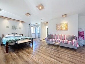TV - Apartment Adri by Interhome (Rovinj)