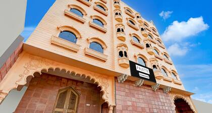 Deluxeheritage Varanasi Retreat