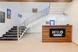House | Reception - Super Deluxe Room Hotel Madhuvan & Lawn (Lucknow)