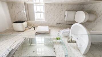 Economy-Studio | Badezimmer