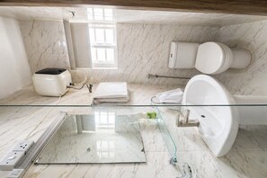 Economy-studiolejlighed | Badeværelse