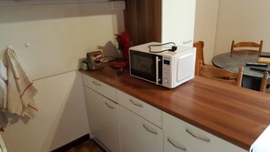 Dining - Vrbo Property (Gérardmer)