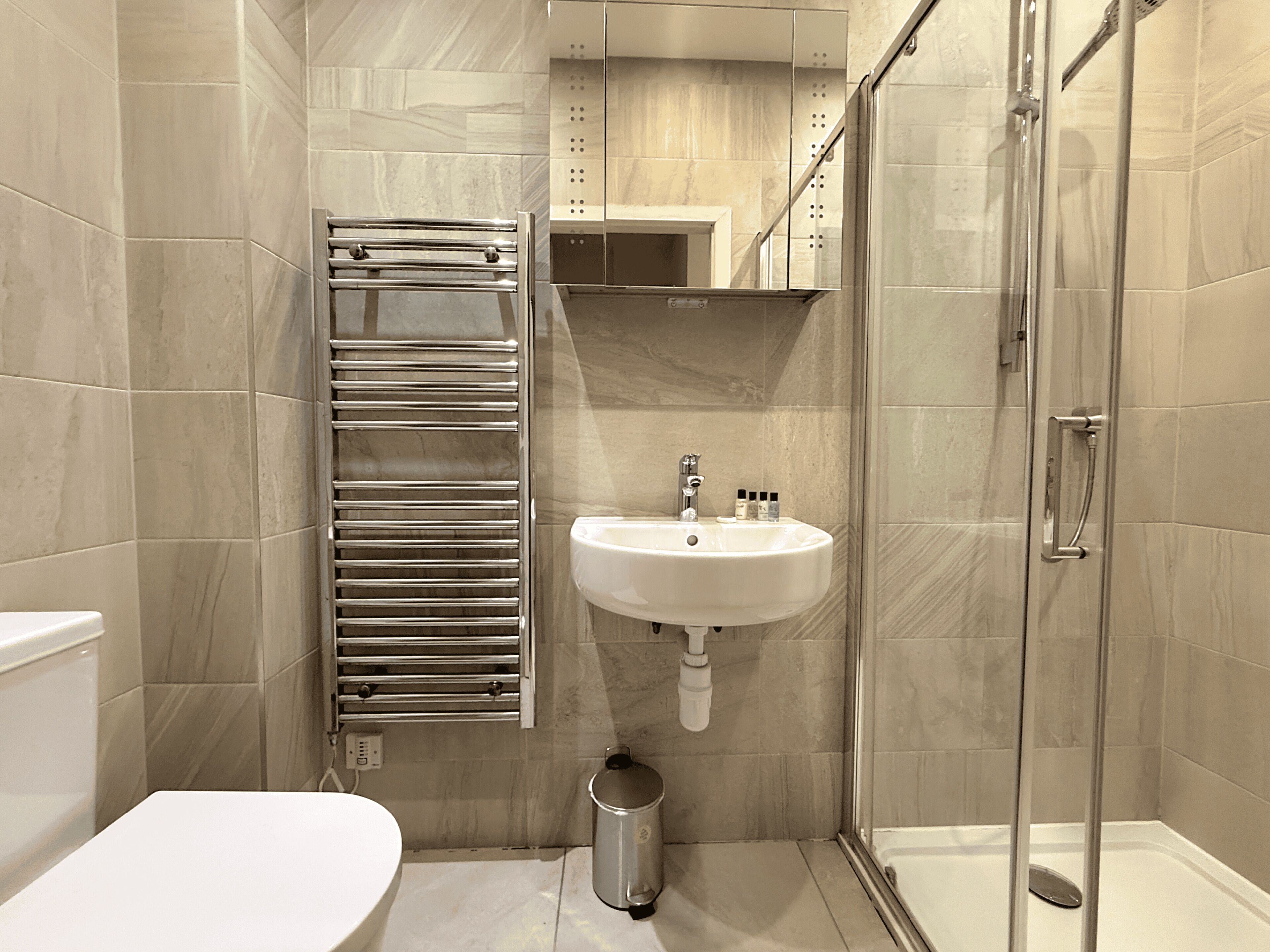 Standard Apartment | Bathroom | Free toiletries, hair dryer, towels, soap