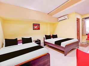 House - Suite OYO Collection O NAD Near Airport (Visakhapatnam)