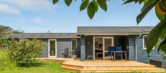 "Tinka" - 100m from the sea by Interhome